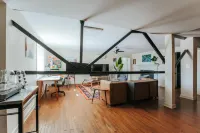 North Central Loft Hotels in Staunton