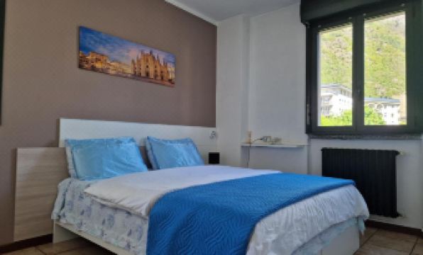 Bernina Station Center Apartment - Tirano - Housity