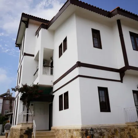 Villa Hania Отели рядом с достопримечательностью «Музей в Сиде»