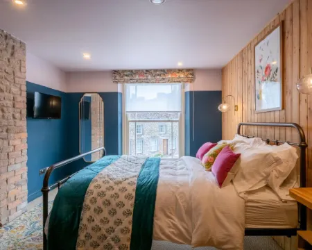 The Sheep and Penguin Hotels in Wells
