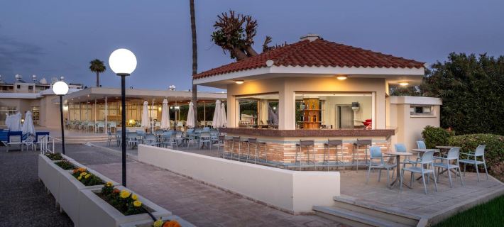 Kissos Hotel Отели в г. Пафос