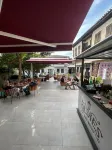 Oldies Hotel - Pemandangan Pantai
