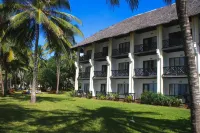 Papillon Lagoon Reef Hotel - Beach