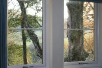 BCC Loch Ness Cottages - Mountain view