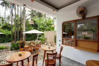 Merta Luwih Villa - 私人泳池