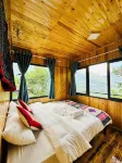 Dinh Sapa Trekking & Homestay - balcón