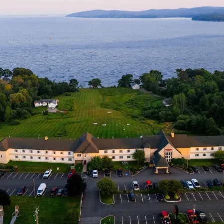 Fireside Inn, Ocean's Edge