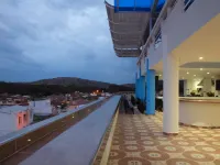 Hotel Oasys Blue - 2-Star