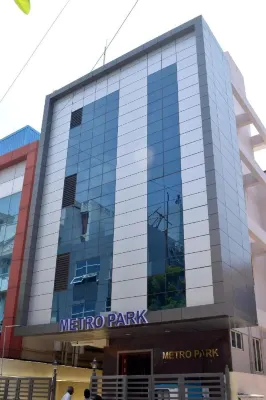 Metro Park - 3 ดาว