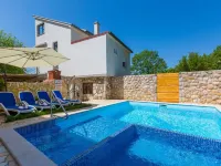 Apartment Linda Hotels in Grizane