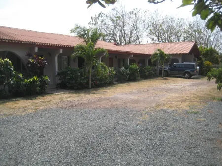 Casa Loma Отели в г. Педаси