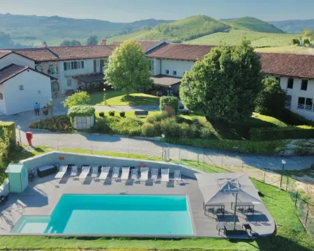 Locanda Del Pilone Hotels in Alba