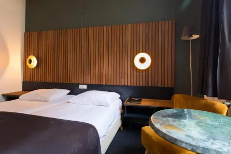 Hotel Café Restaurant de Posthoorn Отели рядом с достопримечательностью «Lighthouse»