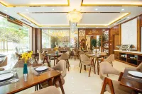 Jade Ha Long Hotel