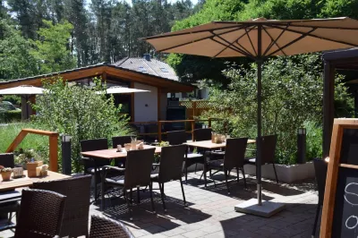 Hotel Zum Leineweber Hotels in Burg