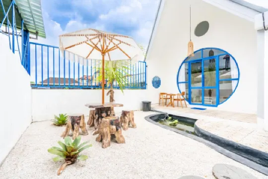 Anny Guesthouse by ecommerceloka Отели рядом с достопримечательностью «Mahendradatta University Bali»