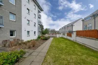 Orange Apartments - Kepplestone