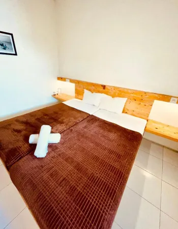 Tanawu Airport Hotel Lombok Отели рядом с достопримечательностью «Mertak umbak»