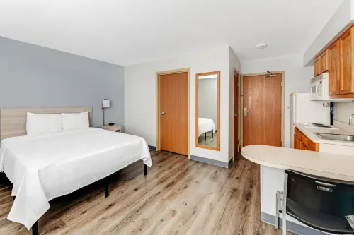 Birch Hill Suites Dayton-WP AFB Hoteles en Beavercreek