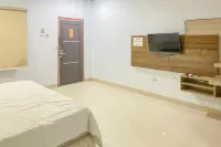 RedDoorz near Mitra Plaza Kota Banjarmasin Hotel di Banjarmasin