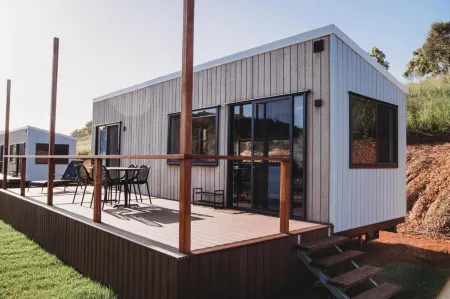 High Valley Dawn Permaculture Farm Отели в г. Ейппун