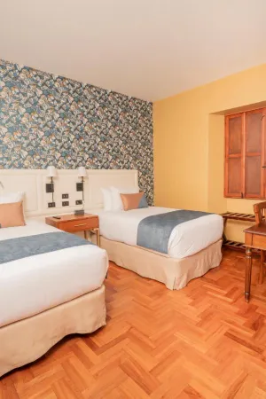 Centenario Hotel Boutique Отели в г. Кесальтенанго