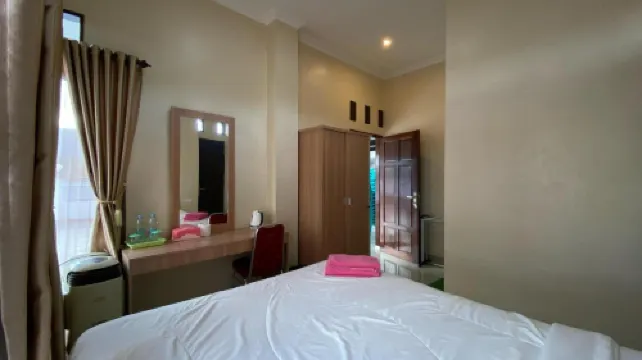 Toraja Lodge Hotel