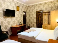 Зона отдых Apachi в горах ЧИМГАН Hotel a Uchterek