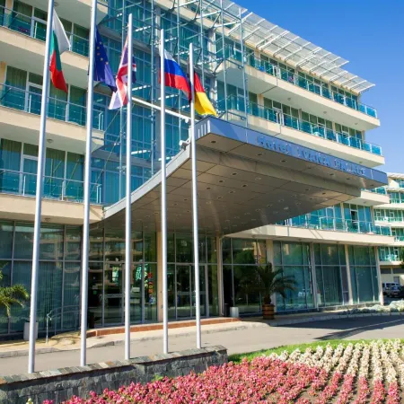 Ivana Palace Hotel - Free Parking