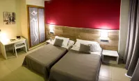 Hotel Joya - Balkoner