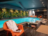 Hotel le Cinq Hyper - Centre - Pools
