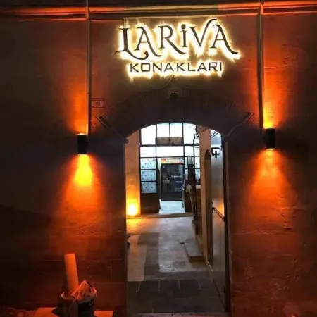 Lariva konakları