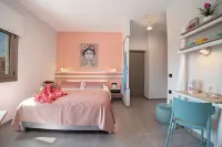 Sonio Beach - Que Bella Collection