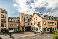 Hotel-Restaurant Ruland Các khách sạn ở Altenahr