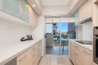 Jephson Hotel & Apartments Hotels in Taringa