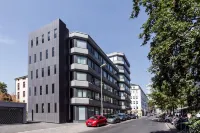 VISIONAPARTMENTS Frankfurt - Air Conditioning & Self Check-in -  Privatzimmer