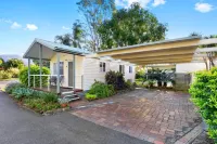 Dunbogan Caravan Park Hotels in Laurieton