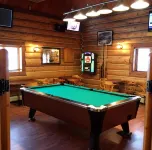 Cariboo Lodge Hotels in Clinton