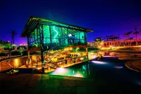Club Paraiso