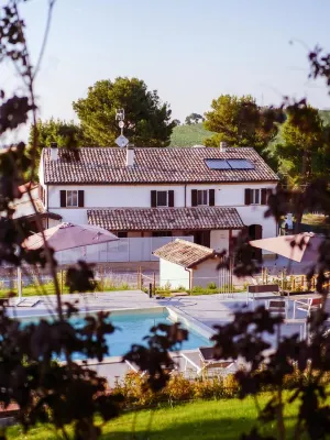 自然之綠鄉村別墅酒店