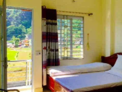 Huyen Tram Guesthouse Hotels in Dong Van
