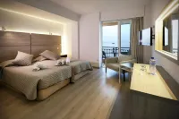 Pier Beach Hotel Apartments