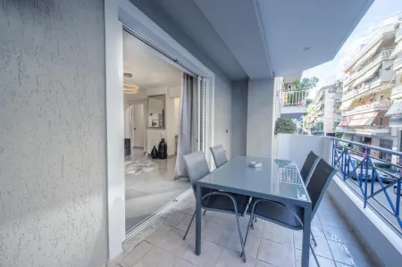 Acropolis Cozy Apartments Отели рядом с достопримечательностью «Одеон Герода»