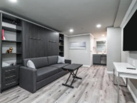 アフター 3 イン アルハンブラのホテル