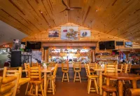 AJ's Lodge and Oven Hotels in Bergland Township