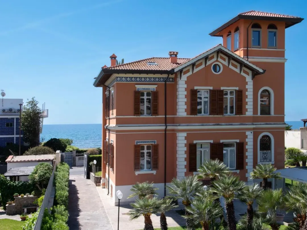 Palazzo Moresco - Santa Marinella