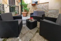 Cortile dei Giusti - Combo Guesthouse