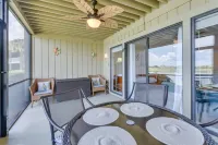 Stewart House in the Beautiful SeaScape Resort - Sea View