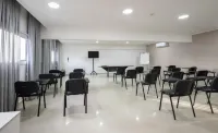 Apart Hotel Rivadavia 815