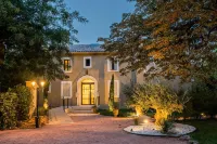 Château la Beaumetane Các khách sạn ở Cornillon-Confoux